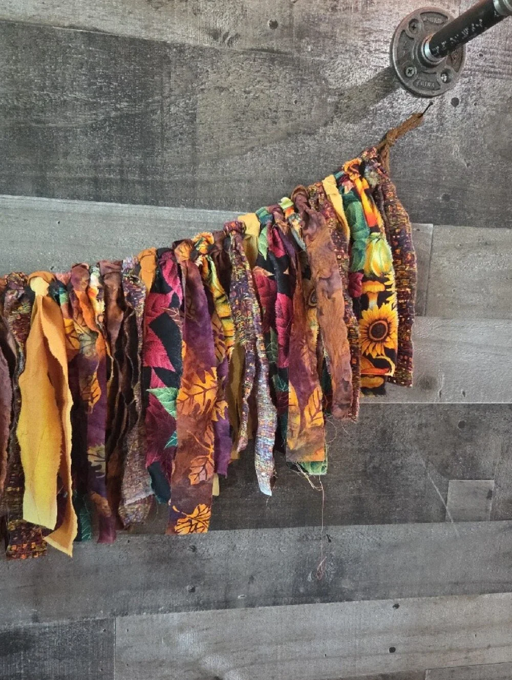 Autumn Harvest Garland Sunflowers!! Approx 45